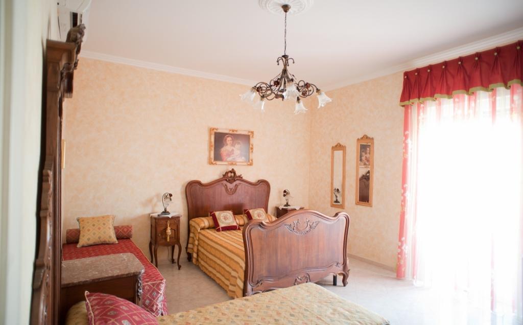 La Baronessa Villa Tiggiano Room photo